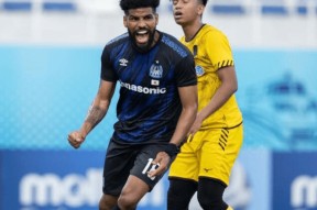 雷竞技在线 -离谱！浓眉哥关键时刻悬念迭起法兰克福再遭质疑备战亚冠，今晚西汉姆造点机会的简单介绍